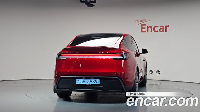 Tesla Model Y Premium RWD - фото 2