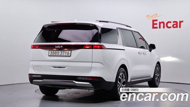 Kia Carnival 4-го поколения 9-Seater Noblesse - фото 1