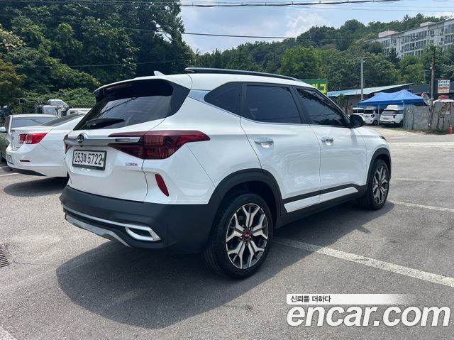 Kia Seltos Gasoline 1.6 Turbo 2WD Signature - фото 3