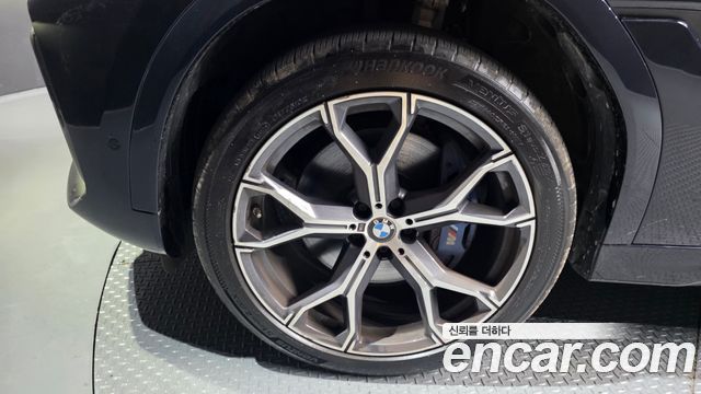 BMW X6 G06 xDrive40i M Sport - фото 4