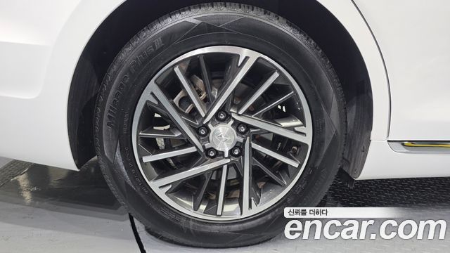 Hyundai Grandeur Новый IG 3.0 LPi (Taxi) Deluxe - фото 4