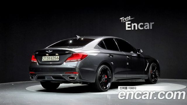 Genesis G70 3.3T Sport Elite - фото 1