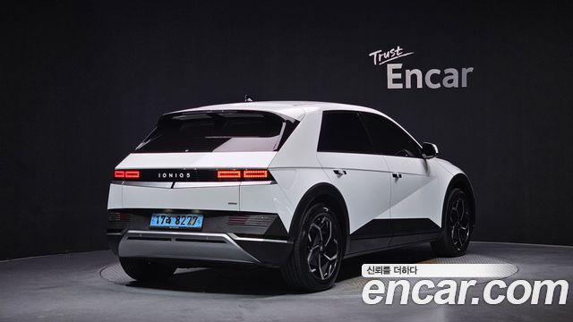 Hyundai Ioniq5 Long Range AWD Exclusive - фото 1