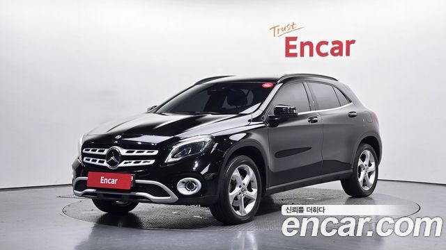 Mercedes-Benz GLA-Class X156 GLA220 - фото 0
