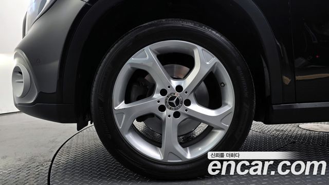 Mercedes-Benz GLA-Class X156 GLA220 - фото 4