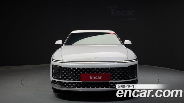 Hyundai Grandeur GN7, гибрид Premium - фото 2