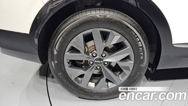 Kia Sportage 5-го поколения Gasoline 1.6 Turbo 2WD Signature - фото 4