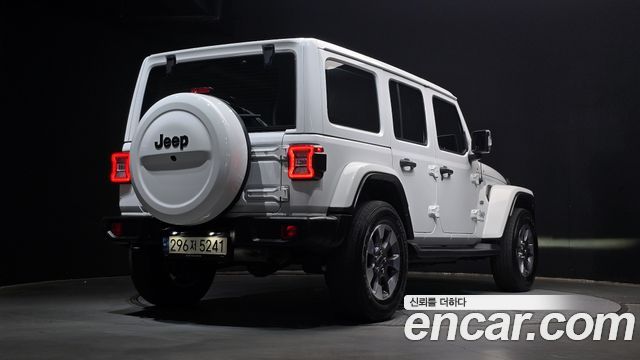 Jeep Wrangler JL 2.0 Overland 4Door - фото 1
