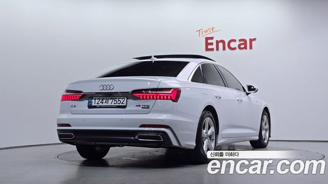 Audi A6 C8 45 TFSI Quattro - фото 1