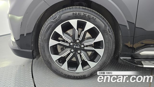 Kia Carnival 4-го поколения Gasoline 9-Seater Hi-Limousine Signature - фото 4