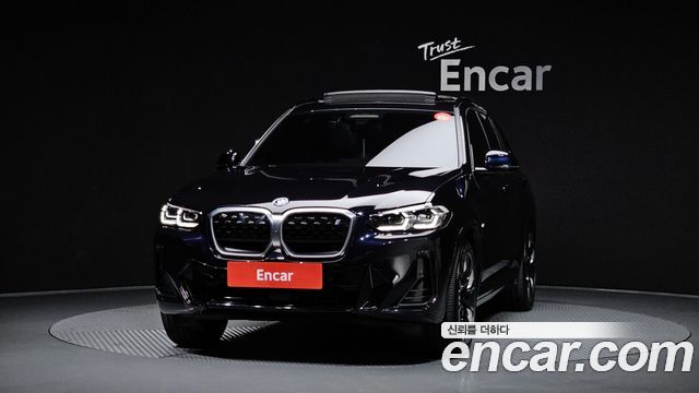 BMW iX3 M Sports - фото 2