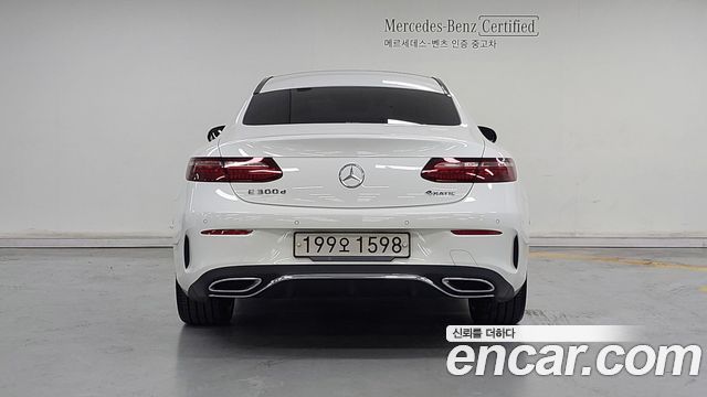 Mercedes-Benz E-Class W213 E300d 4MATIC Coupe - фото 3