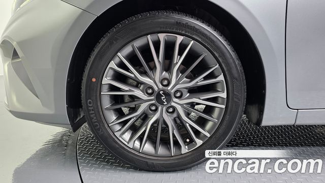 Kia K3 Новый 2-го поколения 1.6 signature - фото 4