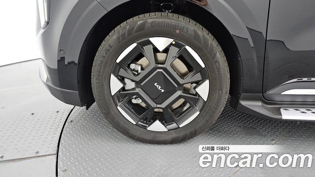 Kia Carnival Новый 4-го поколения Gasoline 9-Seater Hi Limousine Signature - фото 4