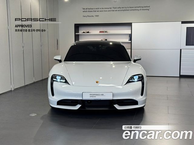 Porsche Taycan Turbo - фото 2