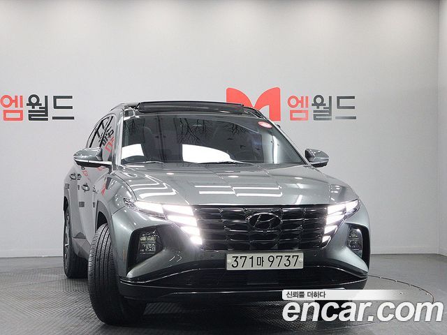 Hyundai Tucson NX4, гибрид Inspiration 2WD - фото 1