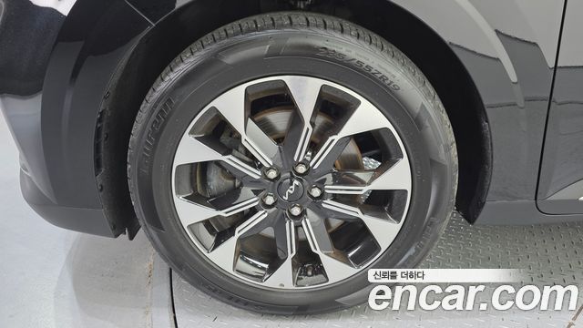 Kia Carnival 4-го поколения 9-Seater Noblesse - фото 4