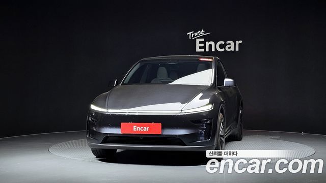 Tesla Model Y Long Range AWD - фото 1
