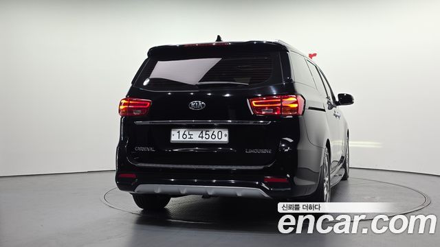 Kia Carnival Новый 9-Seater Noblesse Special - фото 3