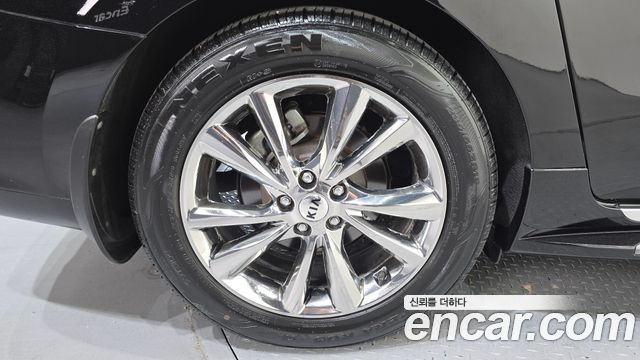 Kia Carnival Новый 9-Seater Noblesse Special - фото 4