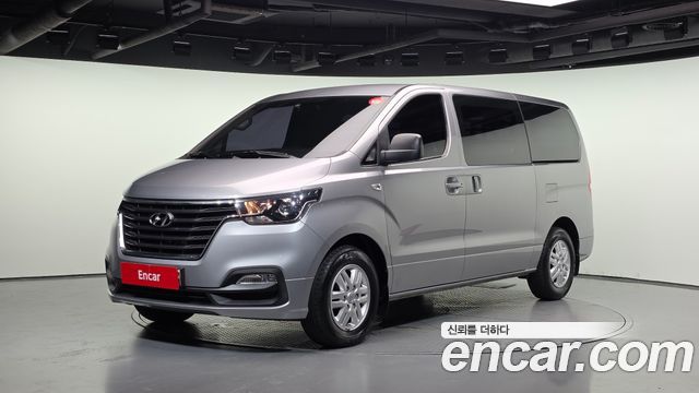 Hyundai Starex Новый Van 3-Seater Smart - фото 0