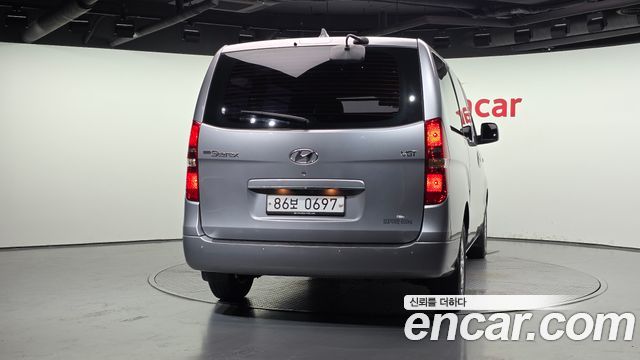 Hyundai Starex Новый Van 3-Seater Smart - фото 3