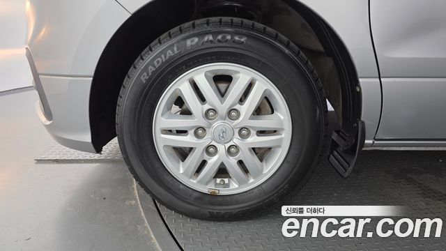 Hyundai Starex Новый Van 3-Seater Smart - фото 4