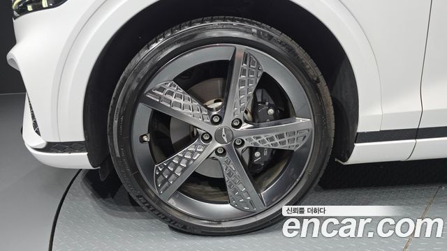 Genesis GV70 2.5T Gasoline 2WD - фото 4
