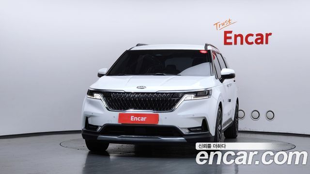 Kia Carnival 4-го поколения 9-Seater Noblesse - фото 2