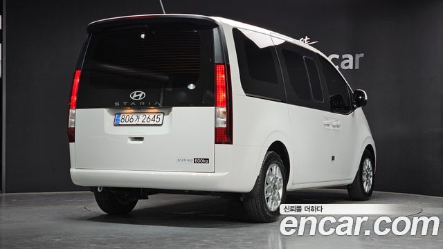 Hyundai Staria Cargo 5-Seater Modern - фото 0