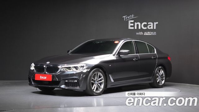 BMW 5-Series G30 530i xDrive M Sport Package Plus - фото 0
