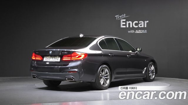 BMW 5-Series G30 530i xDrive M Sport Package Plus - фото 1