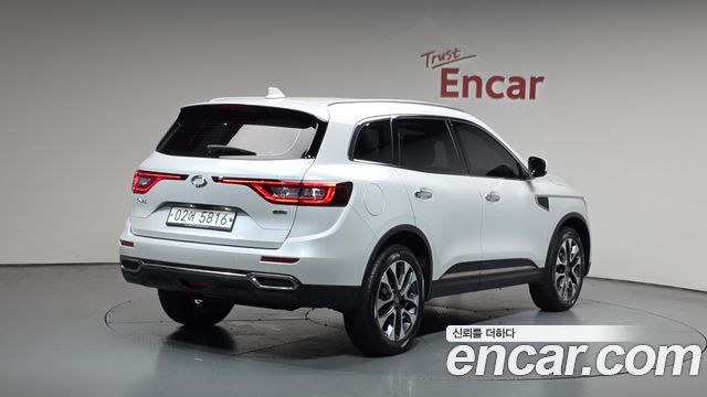 Renault Samsung QM6 Diesel 4WD RE Signature - фото 0