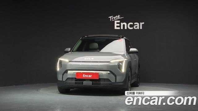 Kia EV3 Long Range 2WD Earth - фото 2