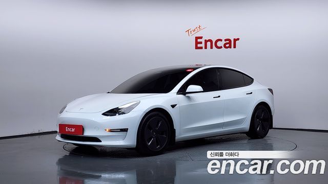 Tesla Model 3 Long Range AWD - фото 0