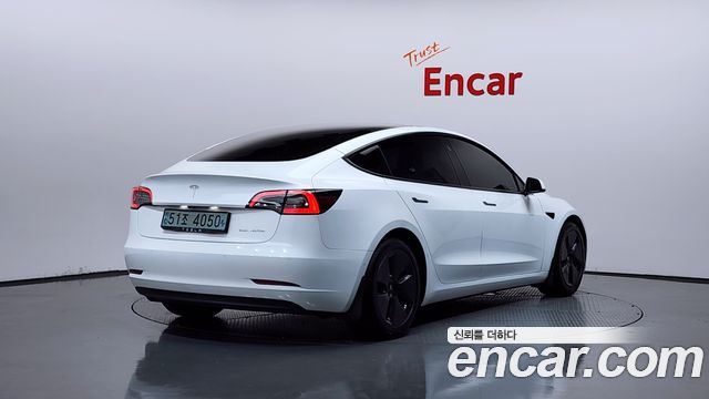 Tesla Model 3 Long Range AWD - фото 1