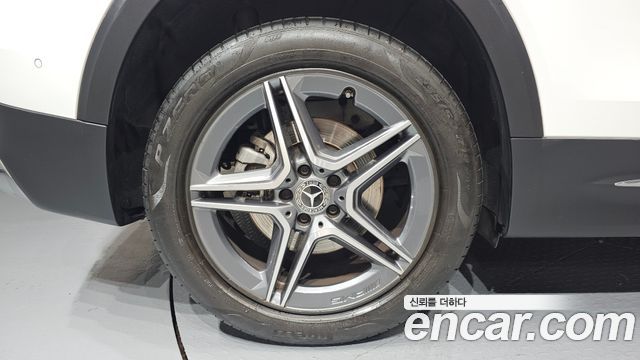 Mercedes-Benz GLB-Class X247 GLB250 4MATIC - фото 4