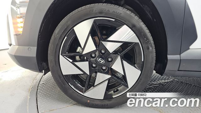 Hyundai Kona SX2 Gasoline 1.6 Turbo 2WD Inspiration - фото 4