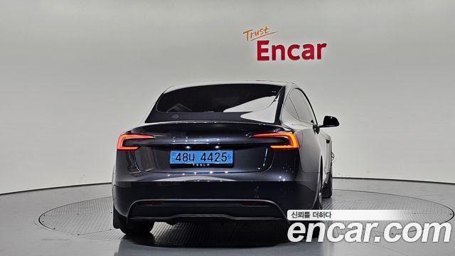Tesla Model 3 RWD - фото 2