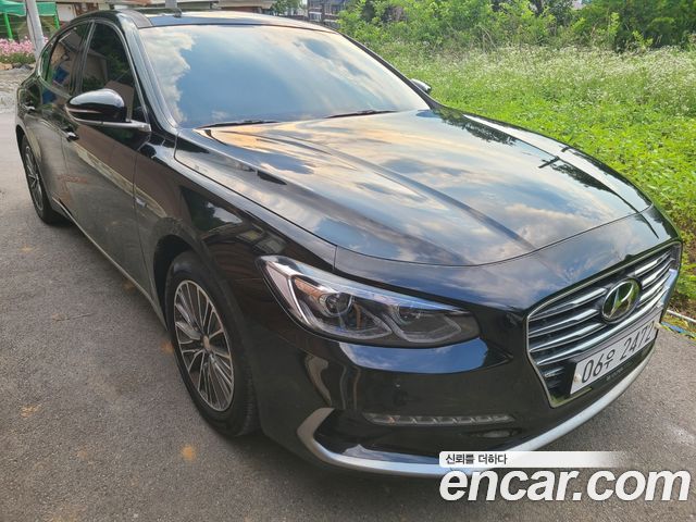 Hyundai Grandeur IG, гибрид Exclusive Special - фото 0