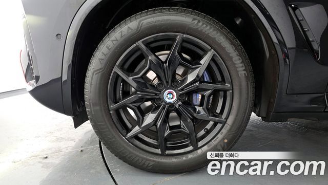 BMW X4 G02 xDrive20i M Sport - фото 4
