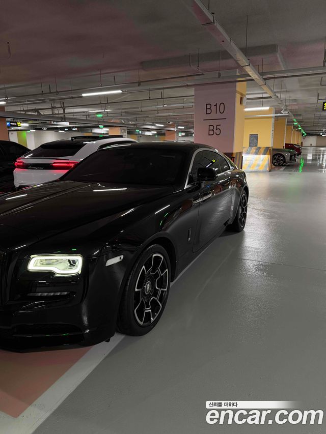 Rolls-Royce Wraith 6.6 Black Badge - фото 2