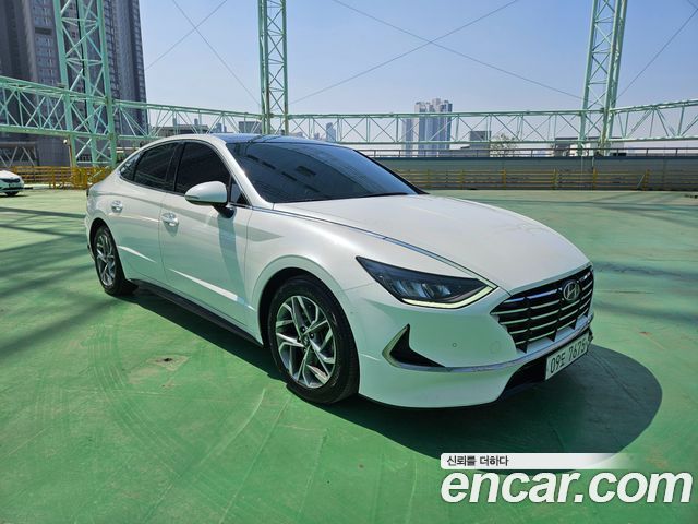 Hyundai Sonata DN8 2.0 Premium Family - фото 0