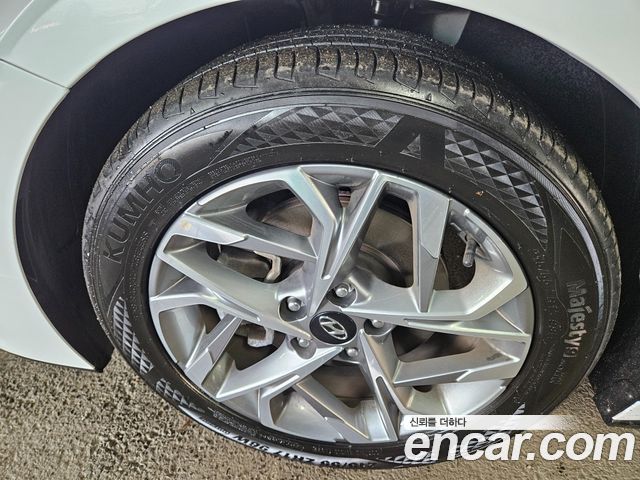Hyundai Sonata DN8 2.0 Premium Family - фото 4