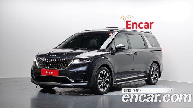 Kia Carnival 4-го поколения 9-Seater Signature - фото 0