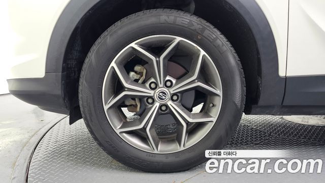 SsangYong Korando Gasoline 1.5 4WD C7 - фото 4