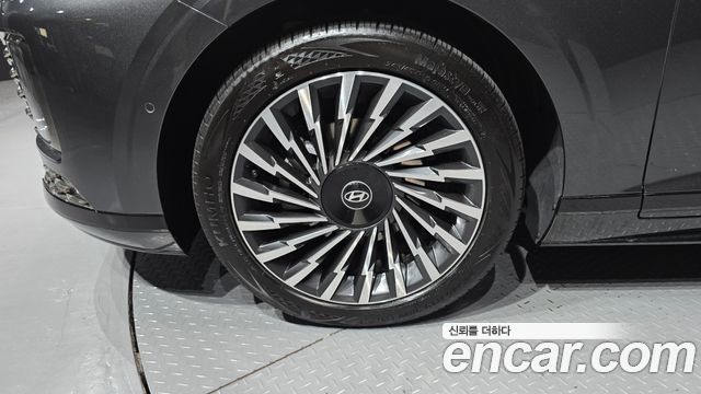 Hyundai Grandeur GN7, гибрид Calligraphy - фото 4