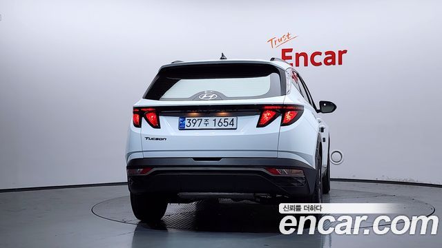 Hyundai Tucson NX4, гибрид Premium 2WD - фото 2
