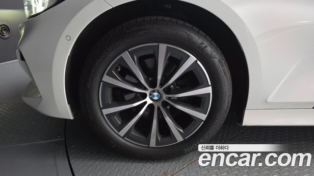 BMW 3-Series G20 320i - фото 4