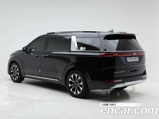 Kia Carnival 4-го поколения 9-Seater Signature - фото 3